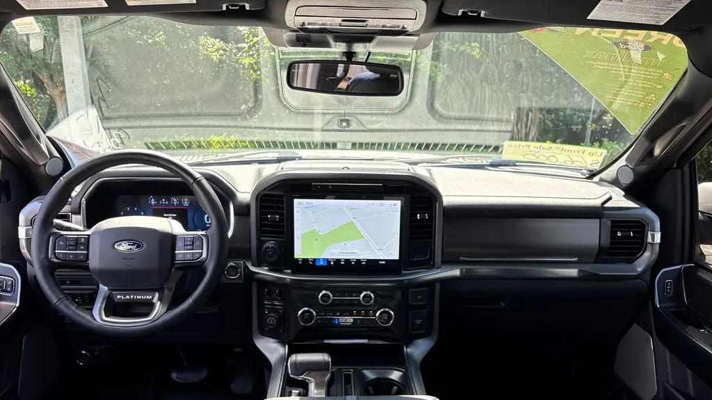 2025 Ford F-150 Platinum