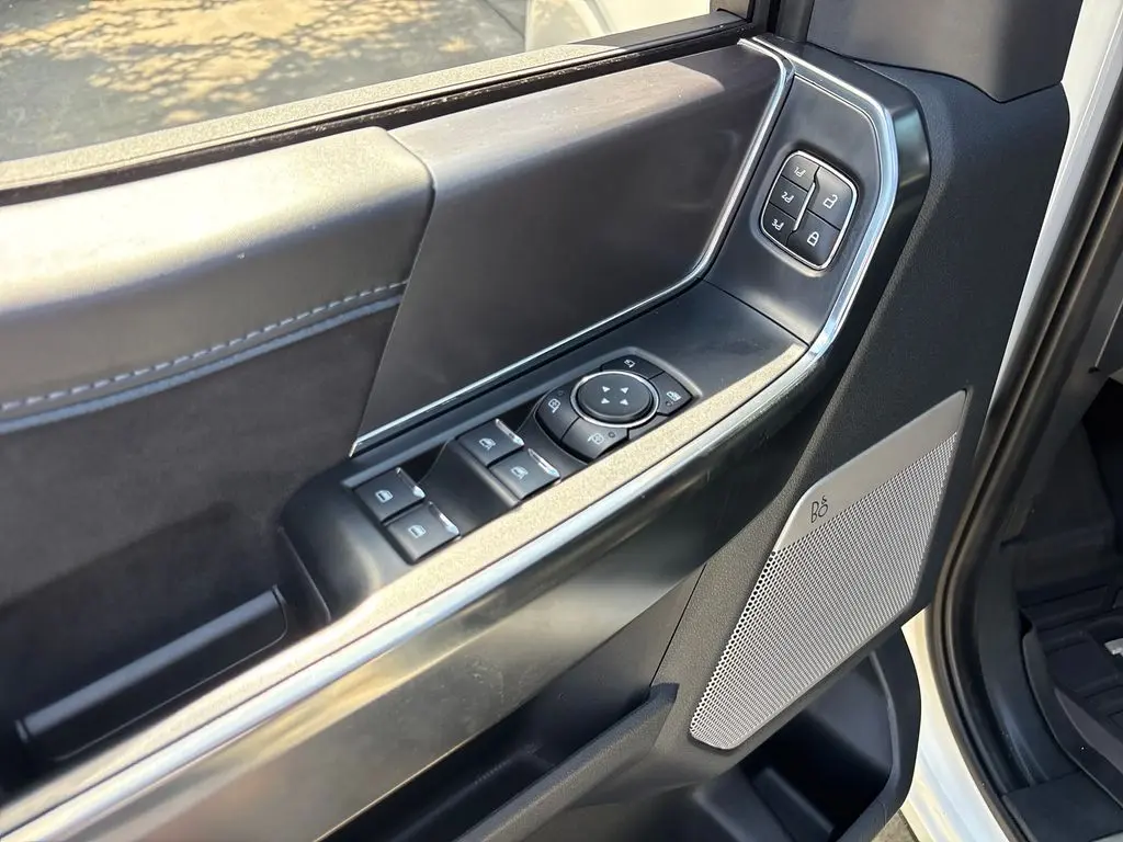 2025 Ford F-150 - $59,000