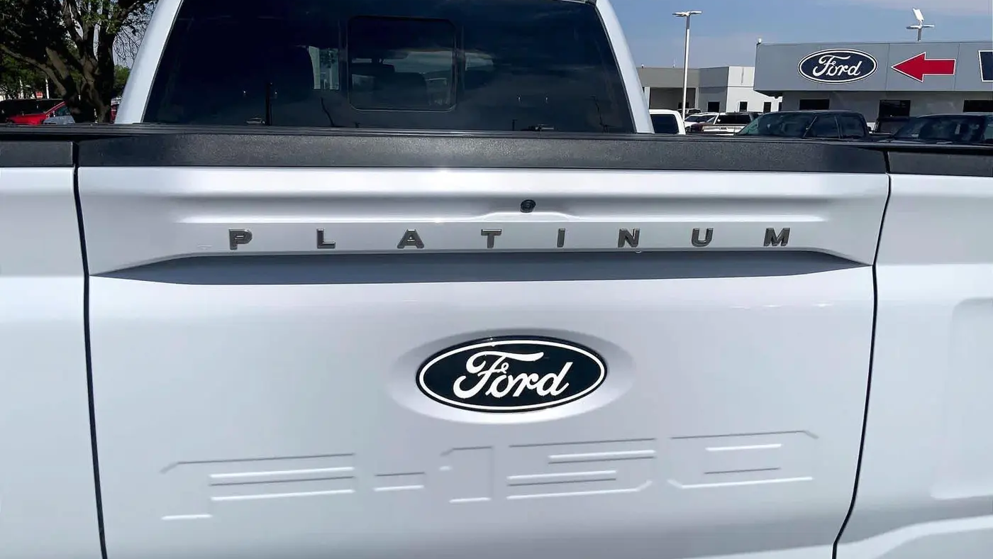 2025 Ford F-150 Platinum