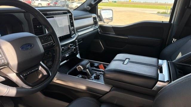 2024 Ford F-150 Platinum