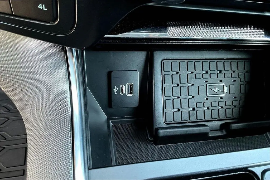 2025 Ford F-150 - $64,998