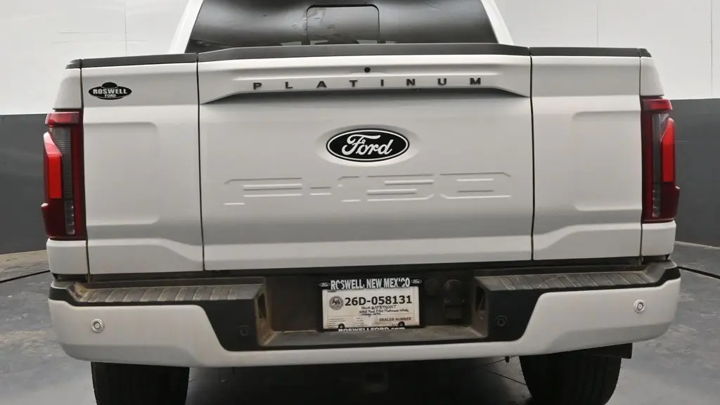 2025 Ford F-150 Platinum