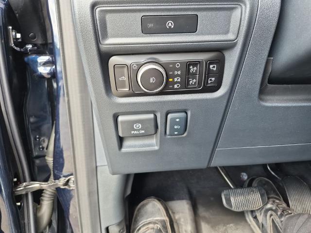 2025 Ford F-150 - $59,842