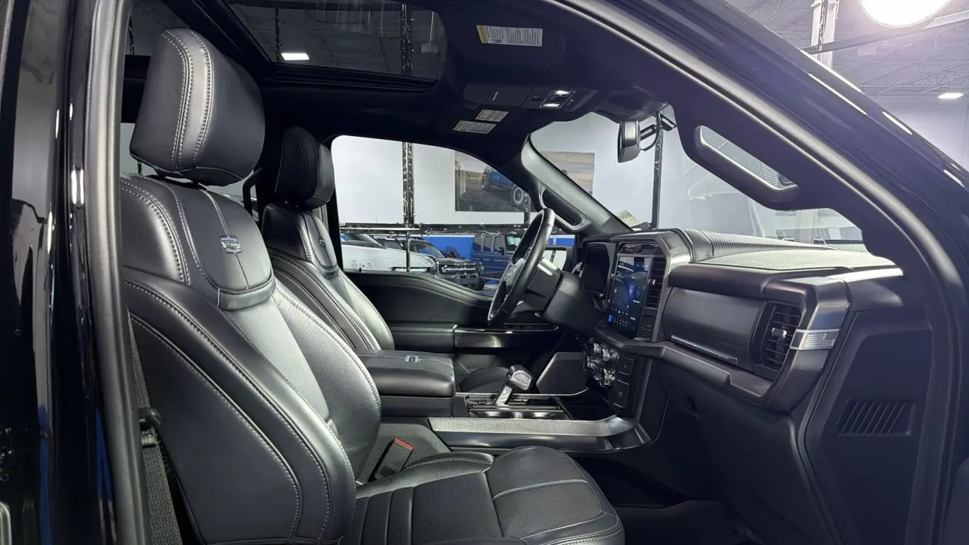 2025 Ford F-150 Platinum