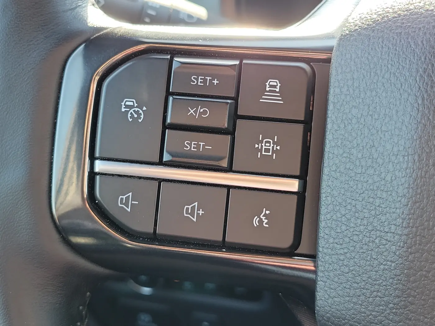 2025 Ford F-150 - $60,983