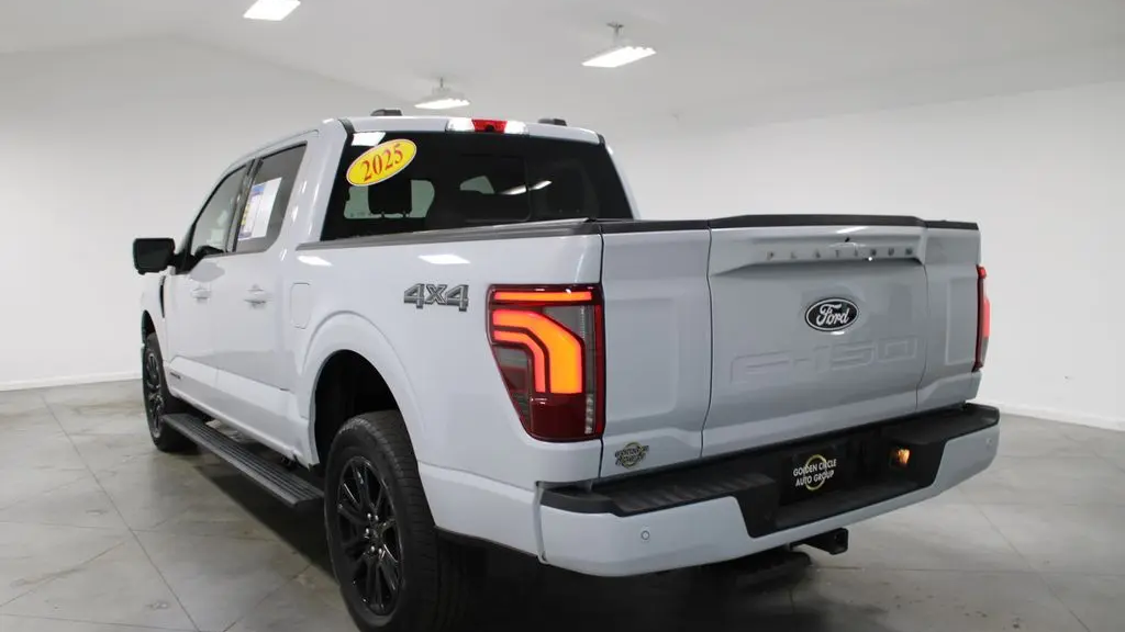2025 Ford F-150 Platinum