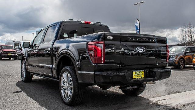 2025 Ford F-150 Platinum