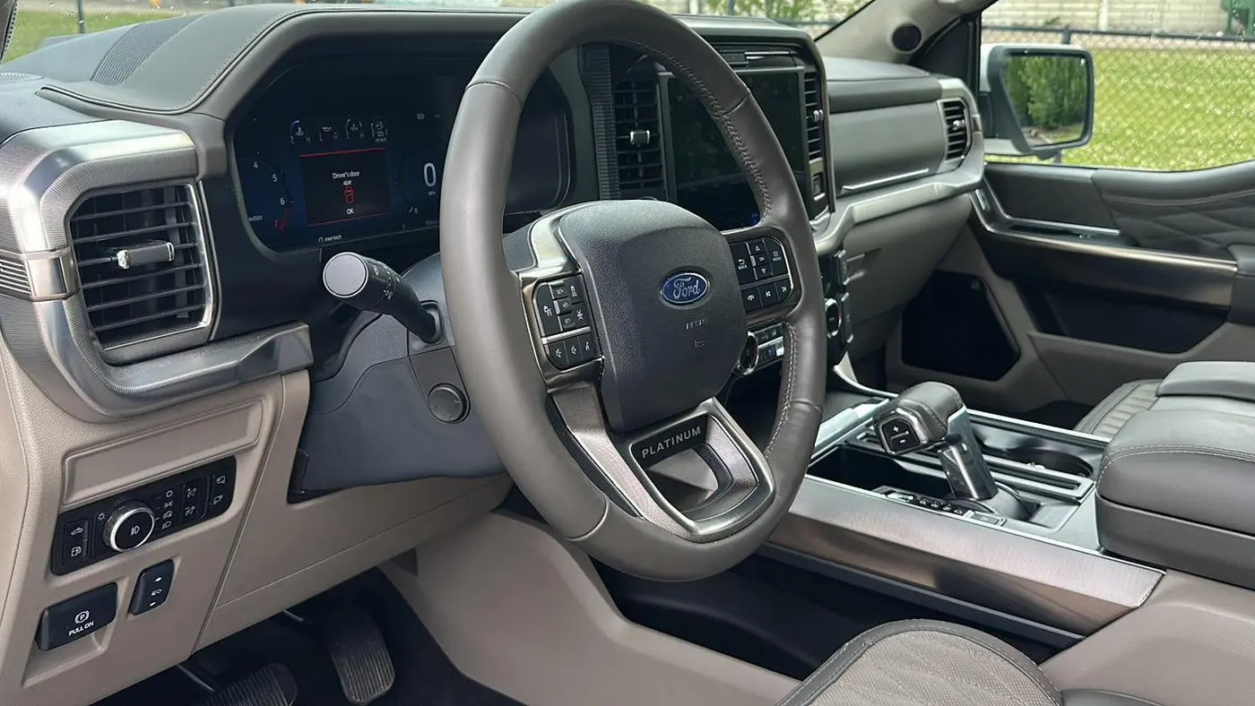 2025 Ford F-150 Platinum