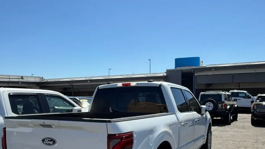 2024 Ford F-150 Platinum