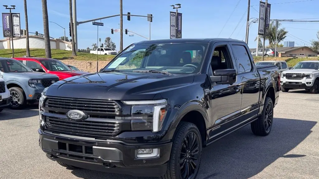 2025 Ford F-150 Platinum
