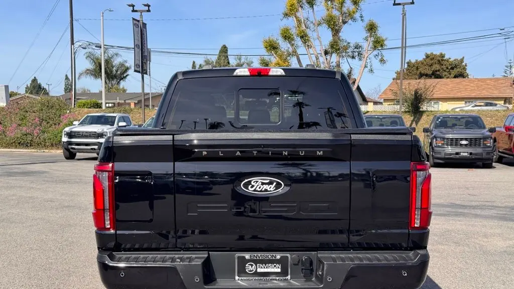 2025 Ford F-150 Platinum