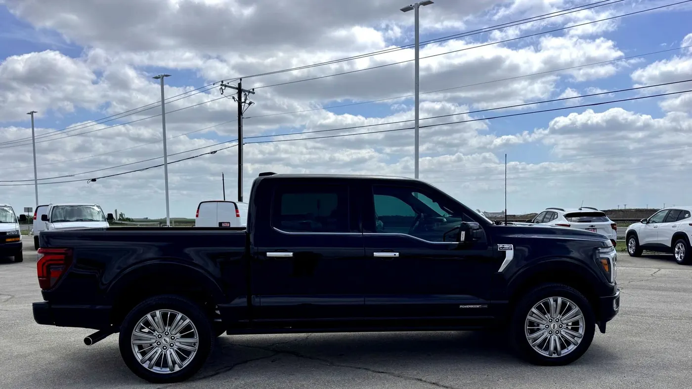 2026 Ford F-150 Platinum