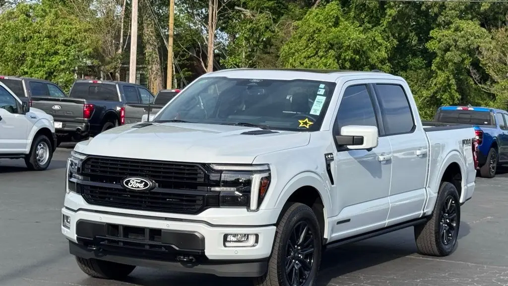 2025 Ford F-150 Platinum