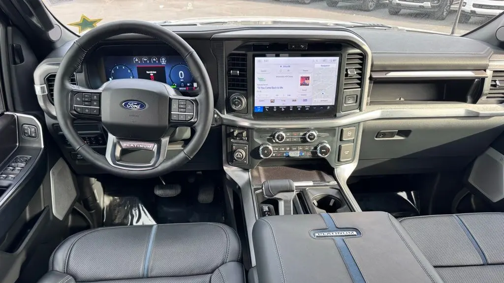 2025 Ford F-150 Platinum