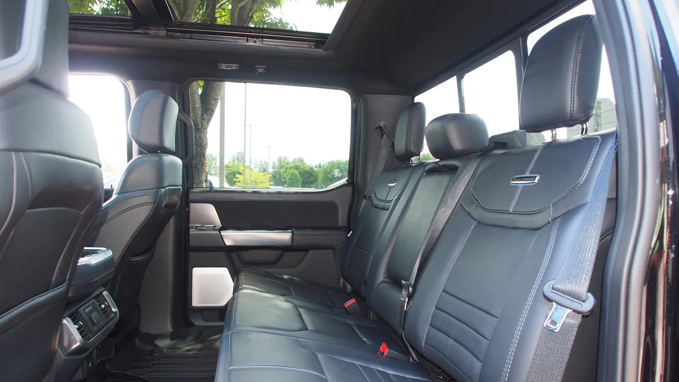 2025 Ford F-150 Platinum