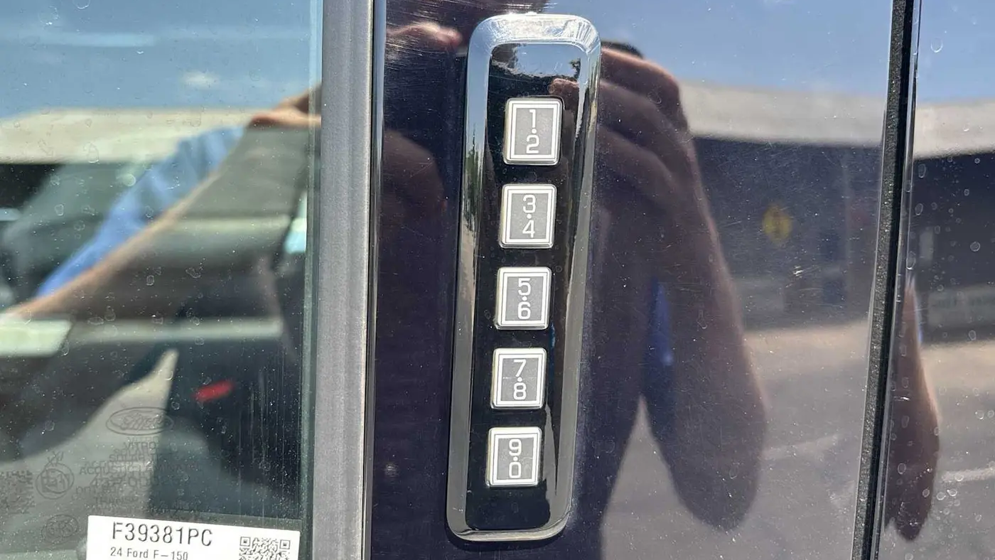 2024 Ford F-150 Platinum