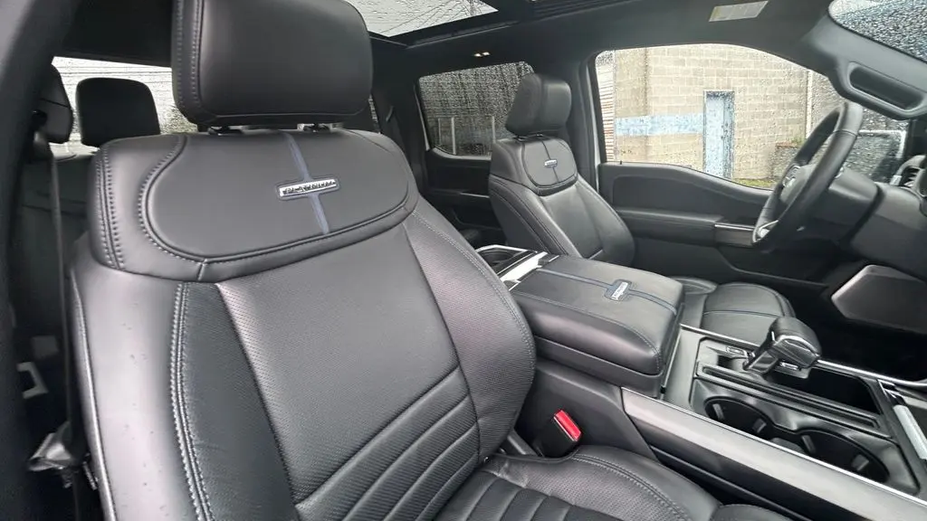 2025 Ford F-150 Platinum