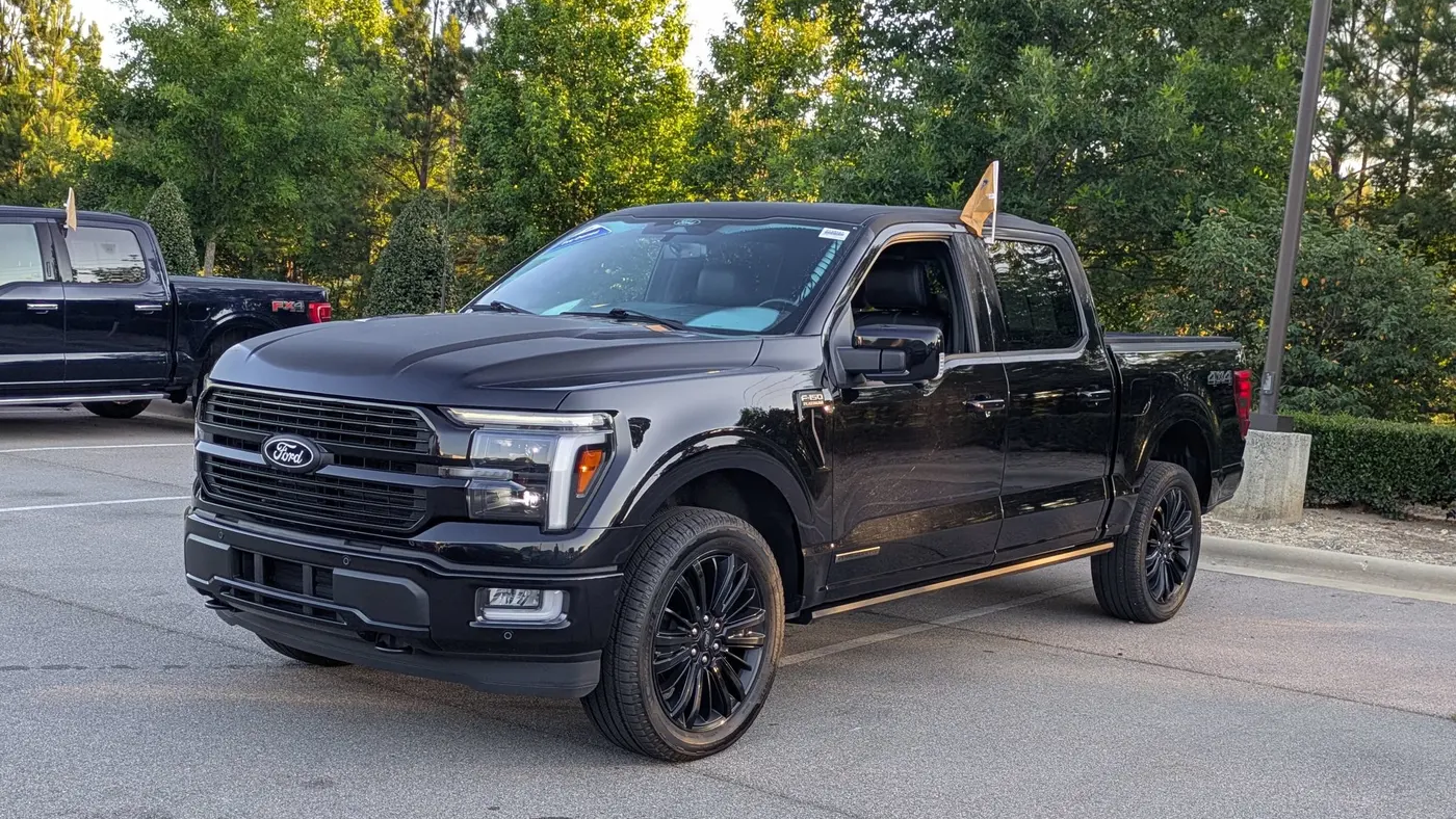 2025 Ford F-150 Platinum