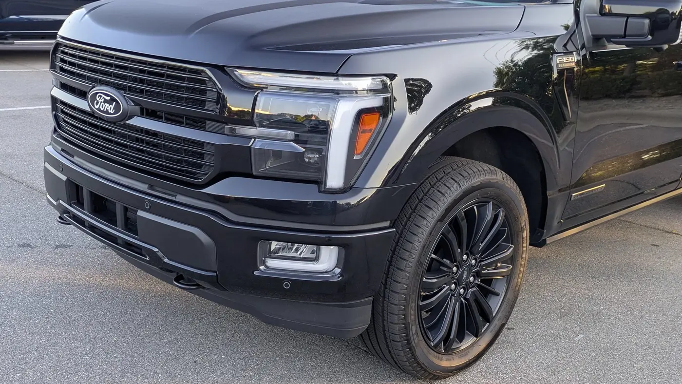 2025 Ford F-150 Platinum