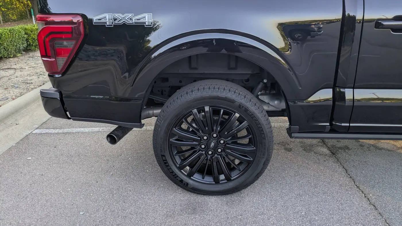 2025 Ford F-150 Platinum