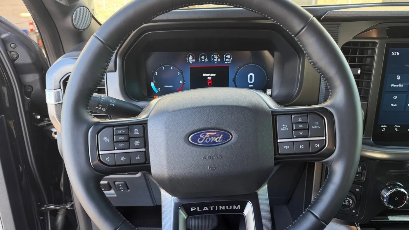 2025 Ford F-150 Platinum