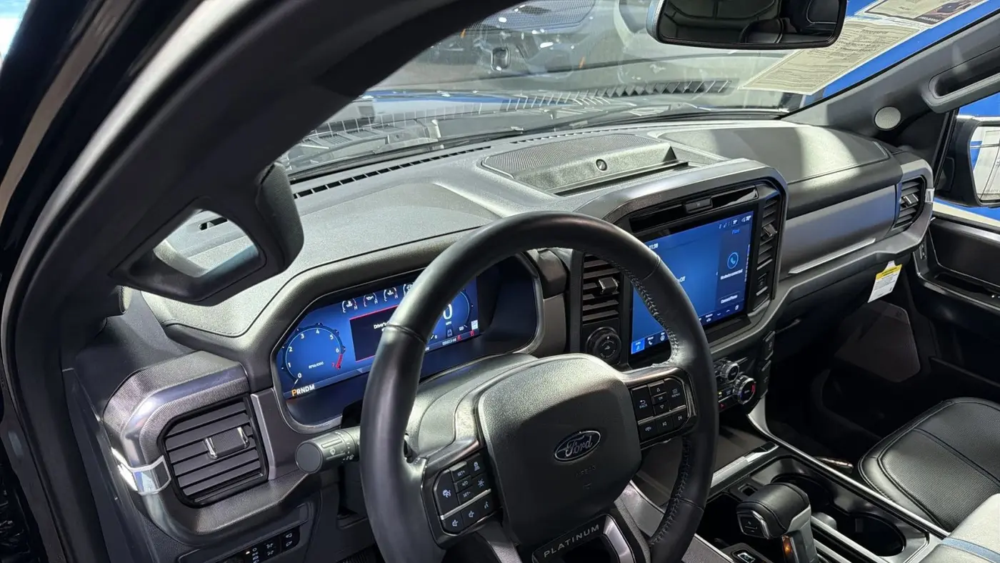 2025 Ford F-150 Platinum