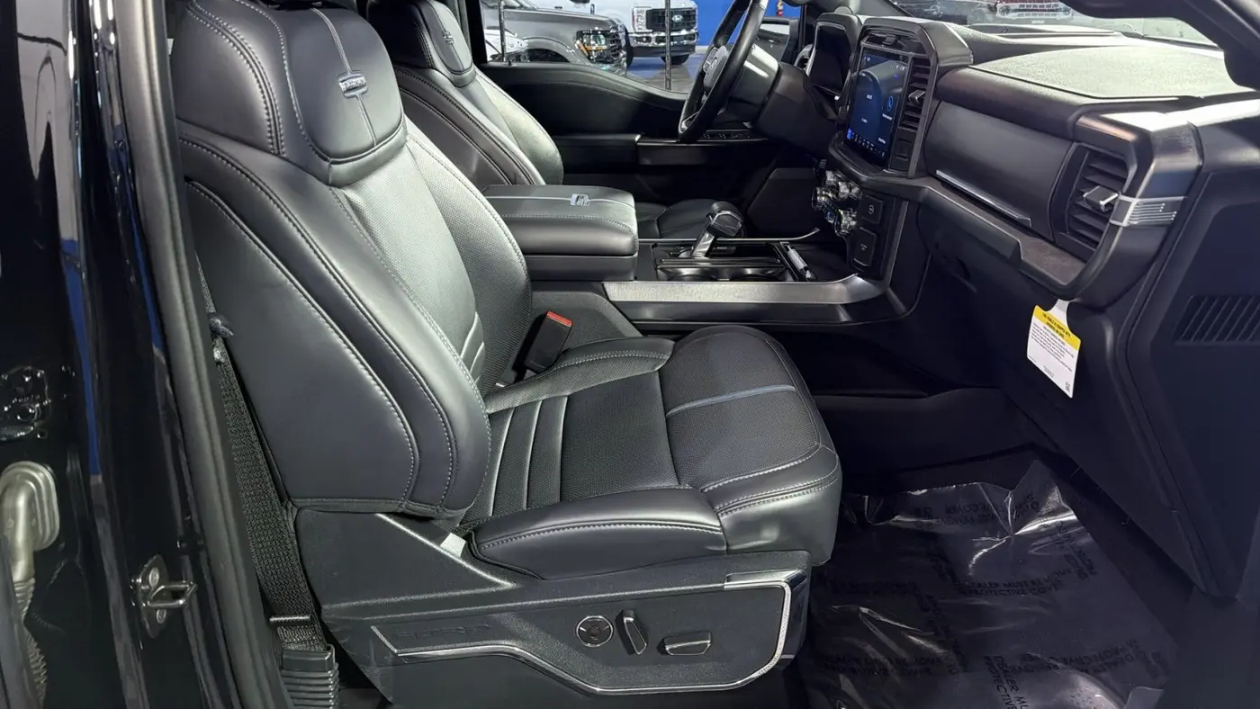 2025 Ford F-150 Platinum