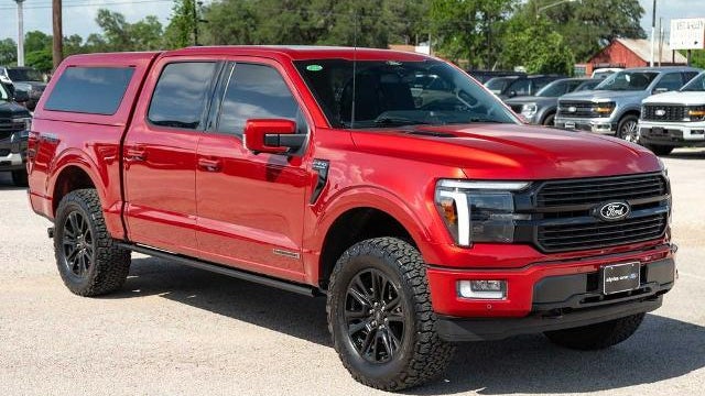 2025 Ford F-150 Platinum