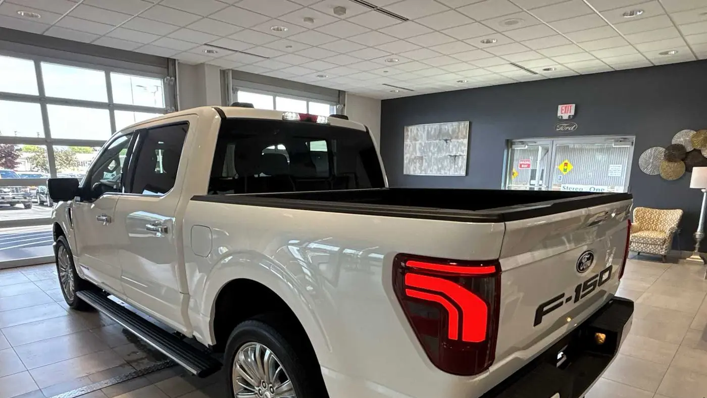 2024 Ford F-150 Platinum
