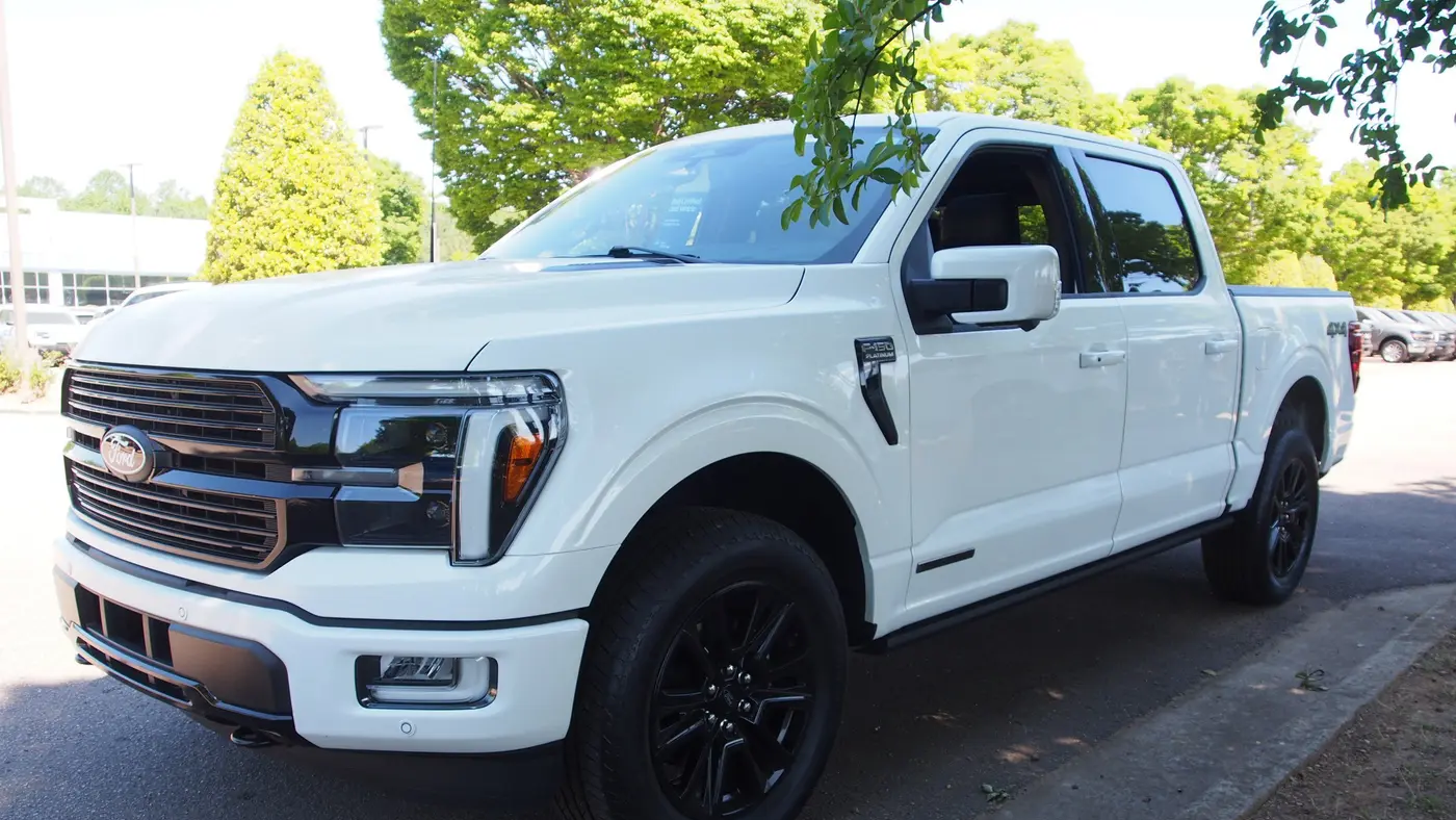2025 Ford F-150 Platinum