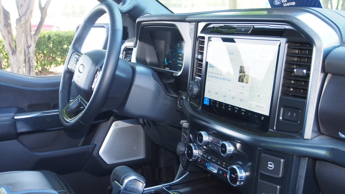 2025 Ford F-150 Platinum