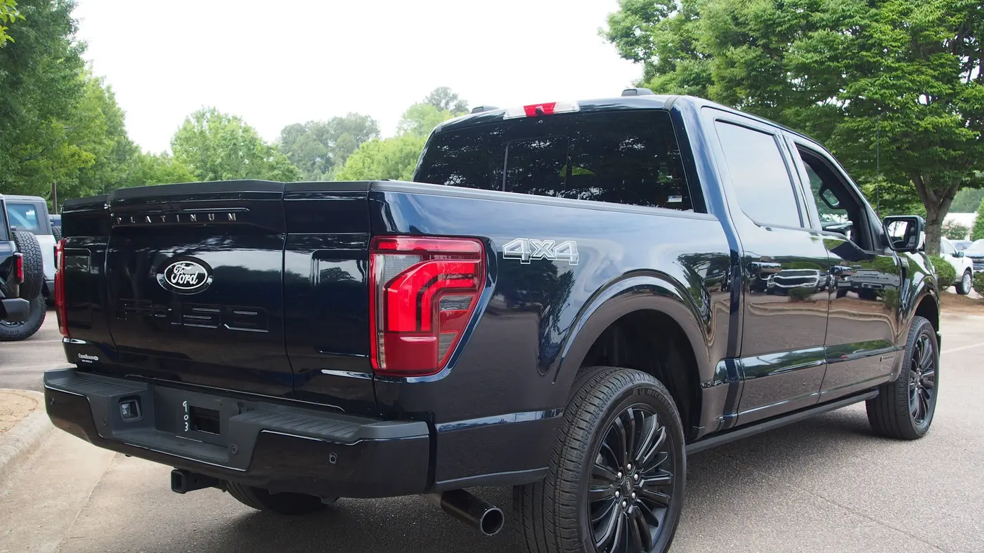 2025 Ford F-150 Platinum