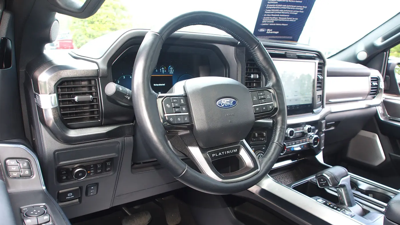 2025 Ford F-150 Platinum