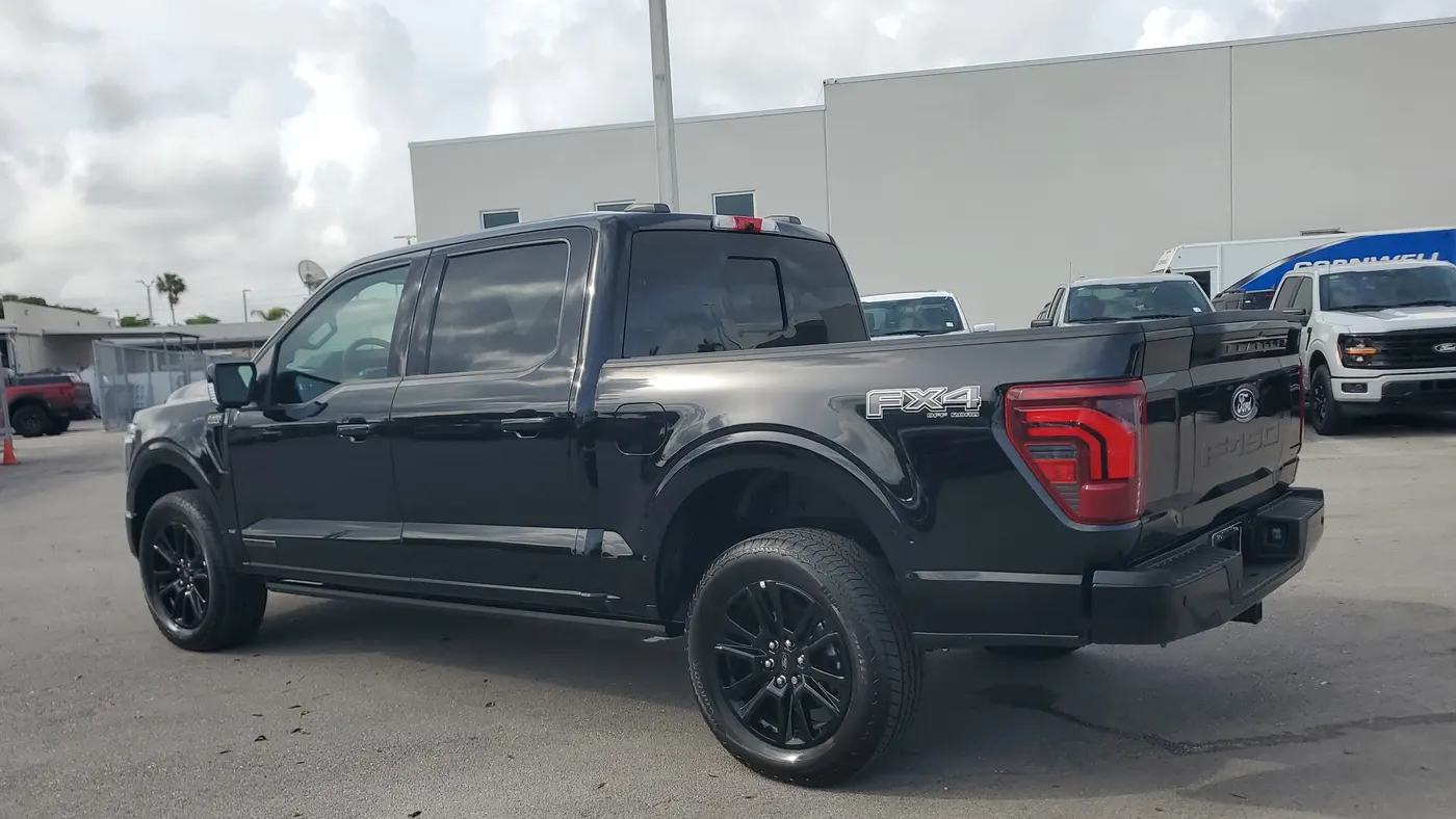 2025 Ford F-150 Platinum