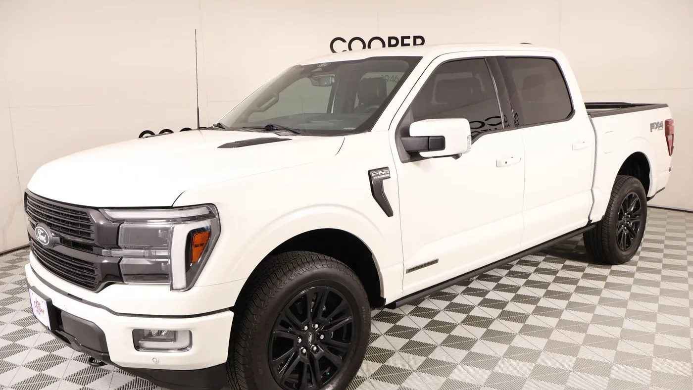 2025 Ford F-150 Platinum