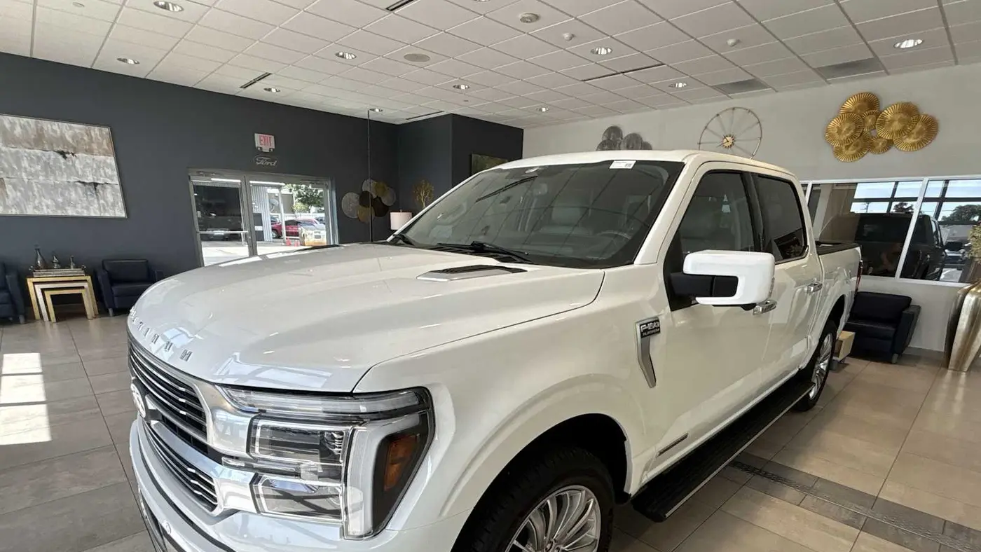2024 Ford F-150 Platinum