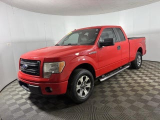 2013 Ford F-150 with Race Red Exterior