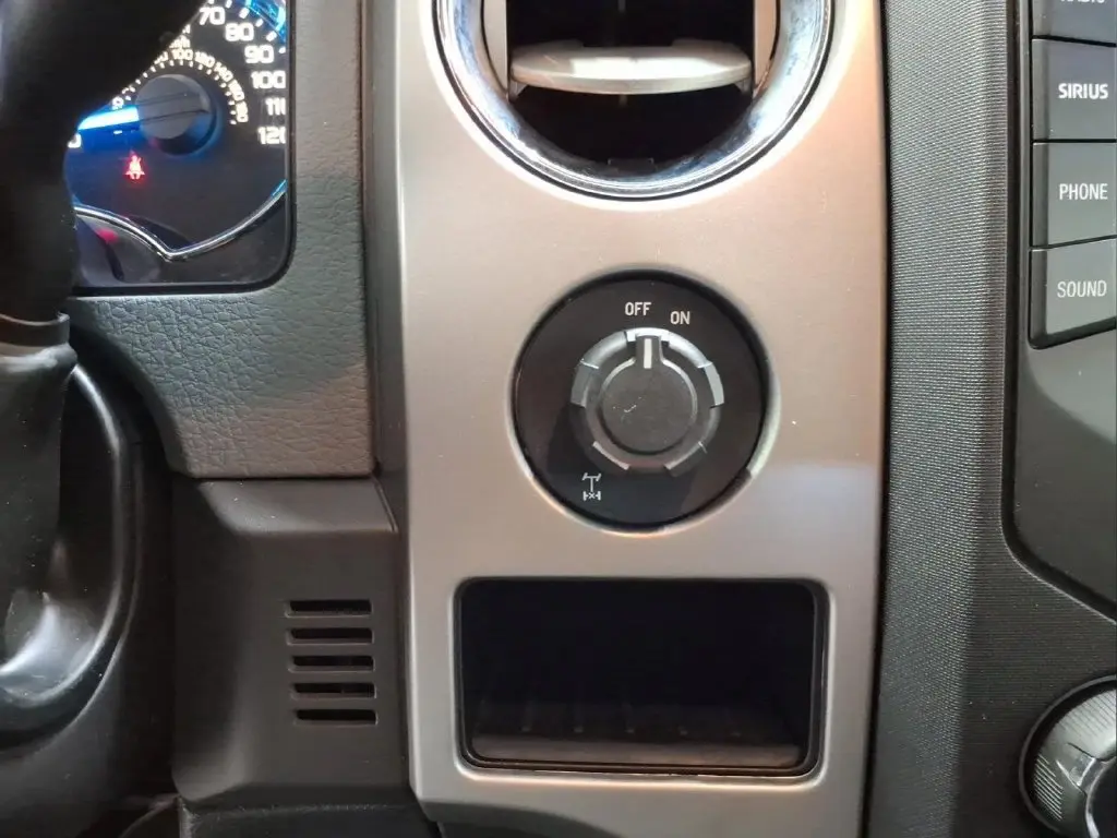2013 Ford F-150 - $15,995