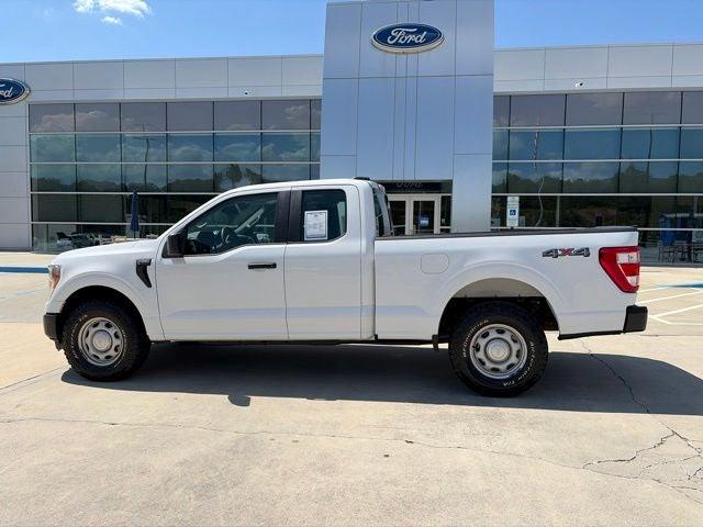 2022 Ford F-150 - $28,199