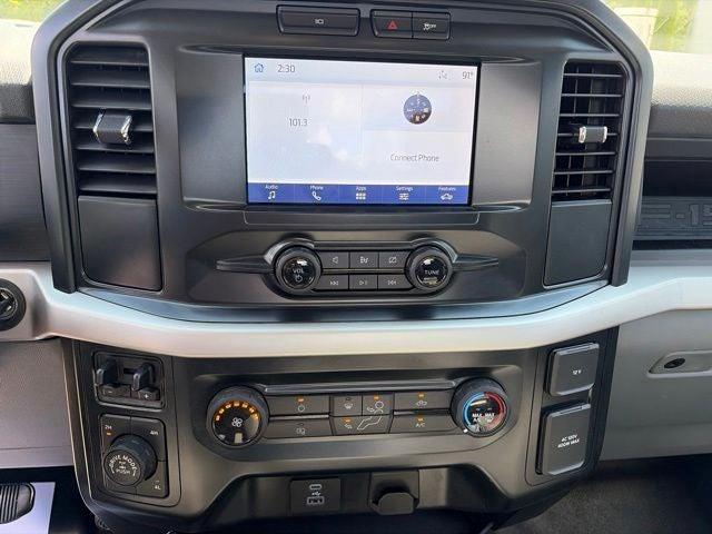 2022 Ford F-150 - $28,199