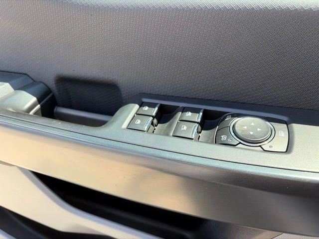 2022 Ford F-150 - $28,199