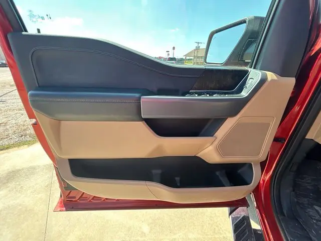 2023 Ford F-150 - $30,772