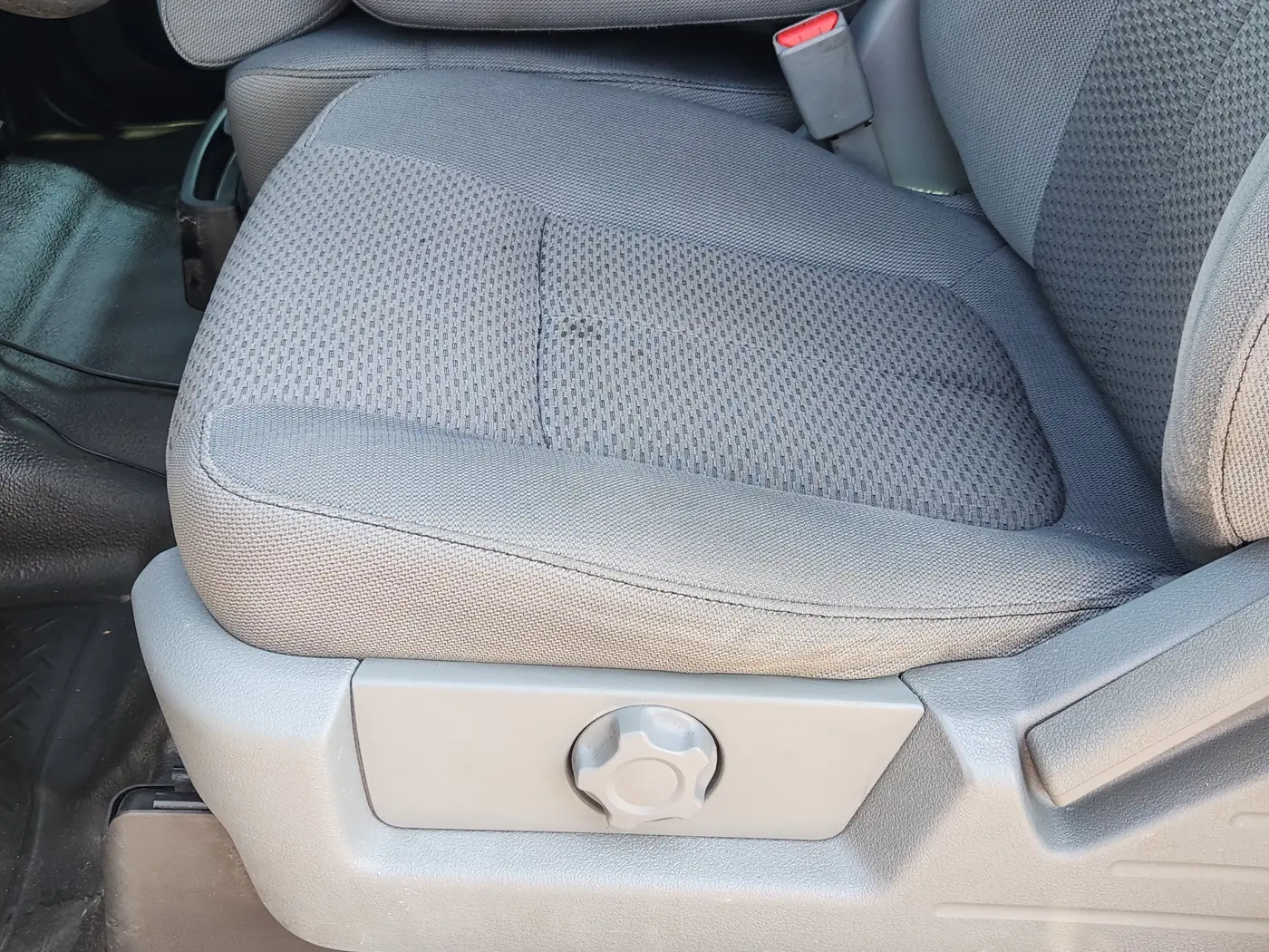 2014 Ford F-150 - $9,915