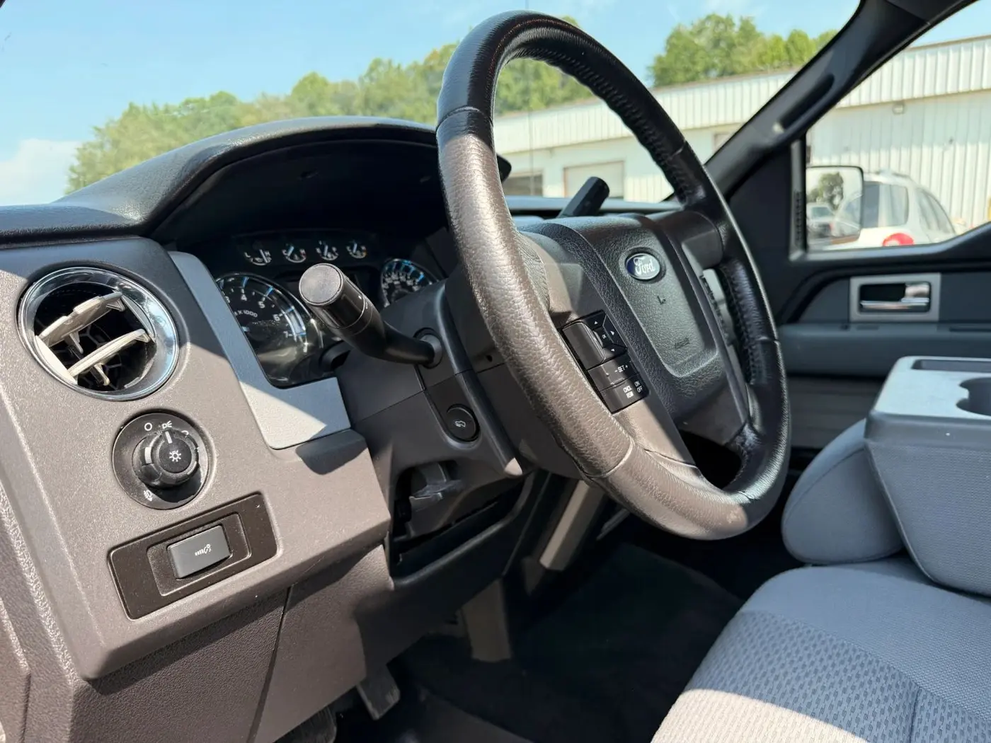 2011 Ford F-150 - $11,950