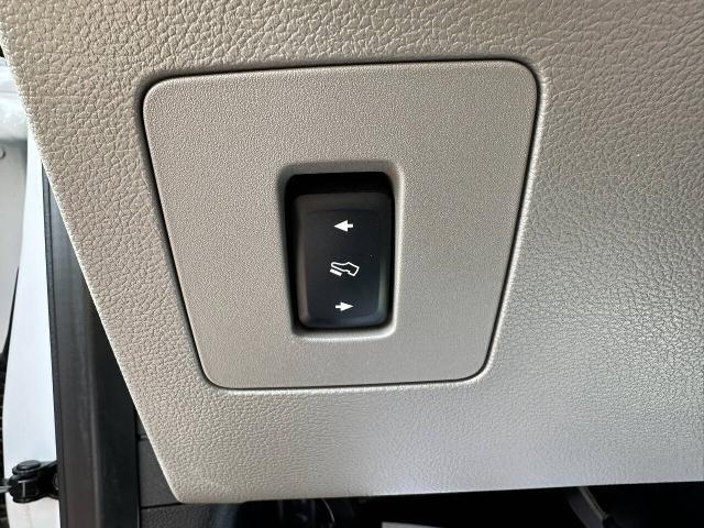 2015 Ford F-150 - $15,900