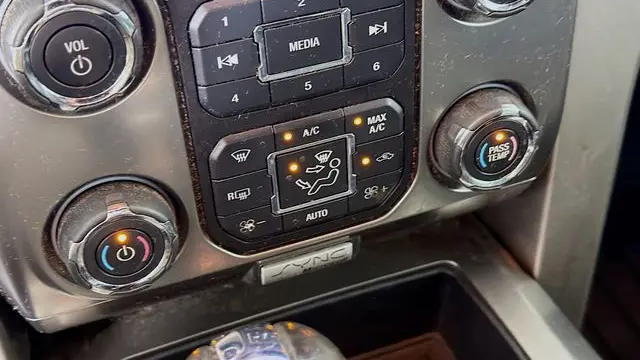 2013 Ford F-150 Lariat