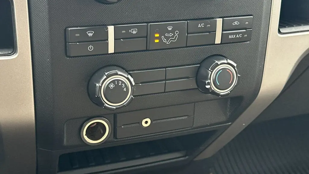 2010 Ford F-150 XL