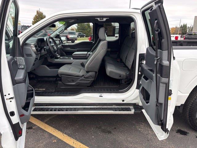 2024 Ford F-150 - $40,000