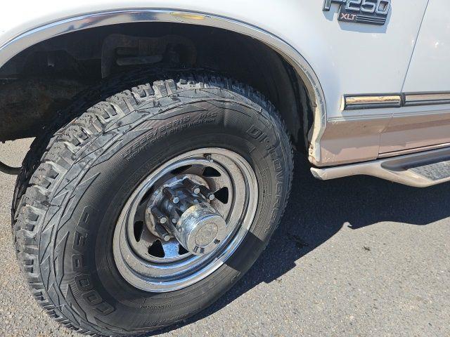 1996 Ford F-250 - $9,569