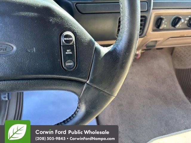 1996 Ford F-250 - $9,569